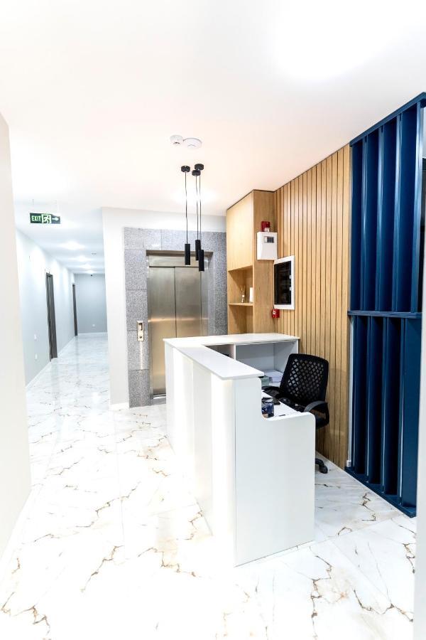 Boulevard Apartments Batumi Exterior foto